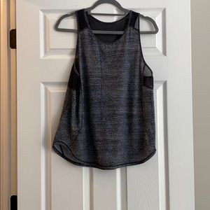 Lululemon Women’s Tank - size 12